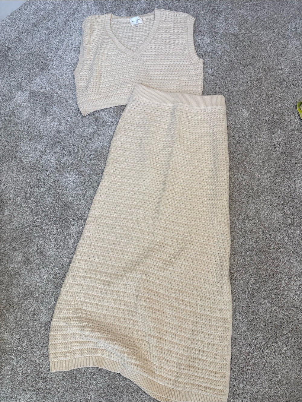 Line & Dot Ribbed Cream Knit Maxi Skirt Set - Sleek Women's Maxi - Picture 2 of 3